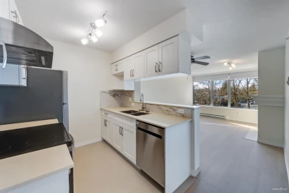 Kitchen Island Photo of 309 5639 Hampton Place, Vancouver, BC