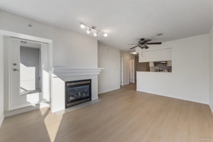 Office / Den Photo of 309 5639 Hampton Place, Vancouver, BC