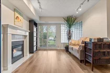 90 4001 Old Clayburn Road, Abbotsford, BC, Abbotsford — Townhouse for sale
