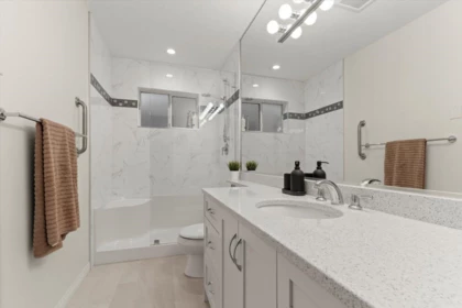 Laundry Room Photo of 90 4001 Old Clayburn Road, Abbotsford, BC