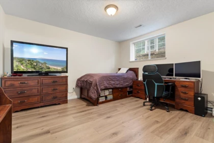 Mudroom Photo of 90 4001 Old Clayburn Road, Abbotsford, BC