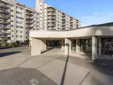 301 31955 Old Yale Road, Abbotsford, BC