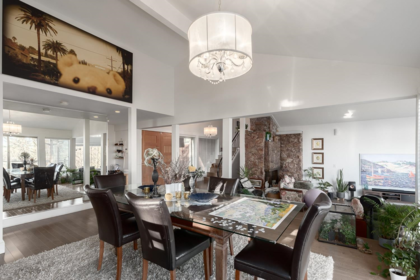 Kitchen Island Photo of 1448 Sandhurst Place, West Vancouver, BC