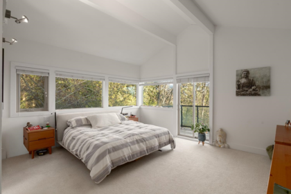 Office / Den Photo of 1448 Sandhurst Place, West Vancouver, BC