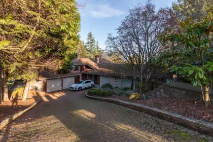 Outdoor Patio Photo of 1448 Sandhurst Place, West Vancouver, BC