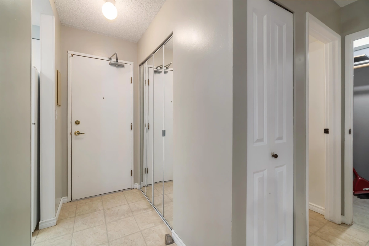 Breakfast Nook Photo of 114 1177 Howie Avenue, Coquitlam, BC