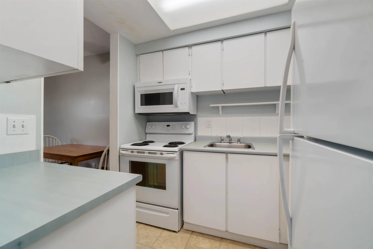 Dining Area Photo of 114 1177 Howie Avenue, Coquitlam, BC