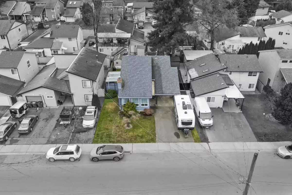 Dining Area Photo of 8153 122a Street, Surrey, BC