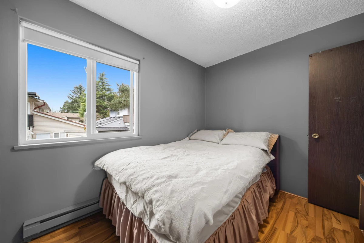 Outdoor Patio Photo of 8153 122a Street, Surrey, BC