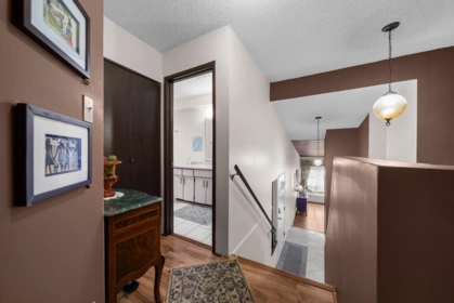 Entry Foyer Photo of 8153 122a Street, Surrey, BC