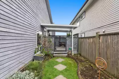 Garden / Landscaping Photo of 8153 122a Street, Surrey, BC