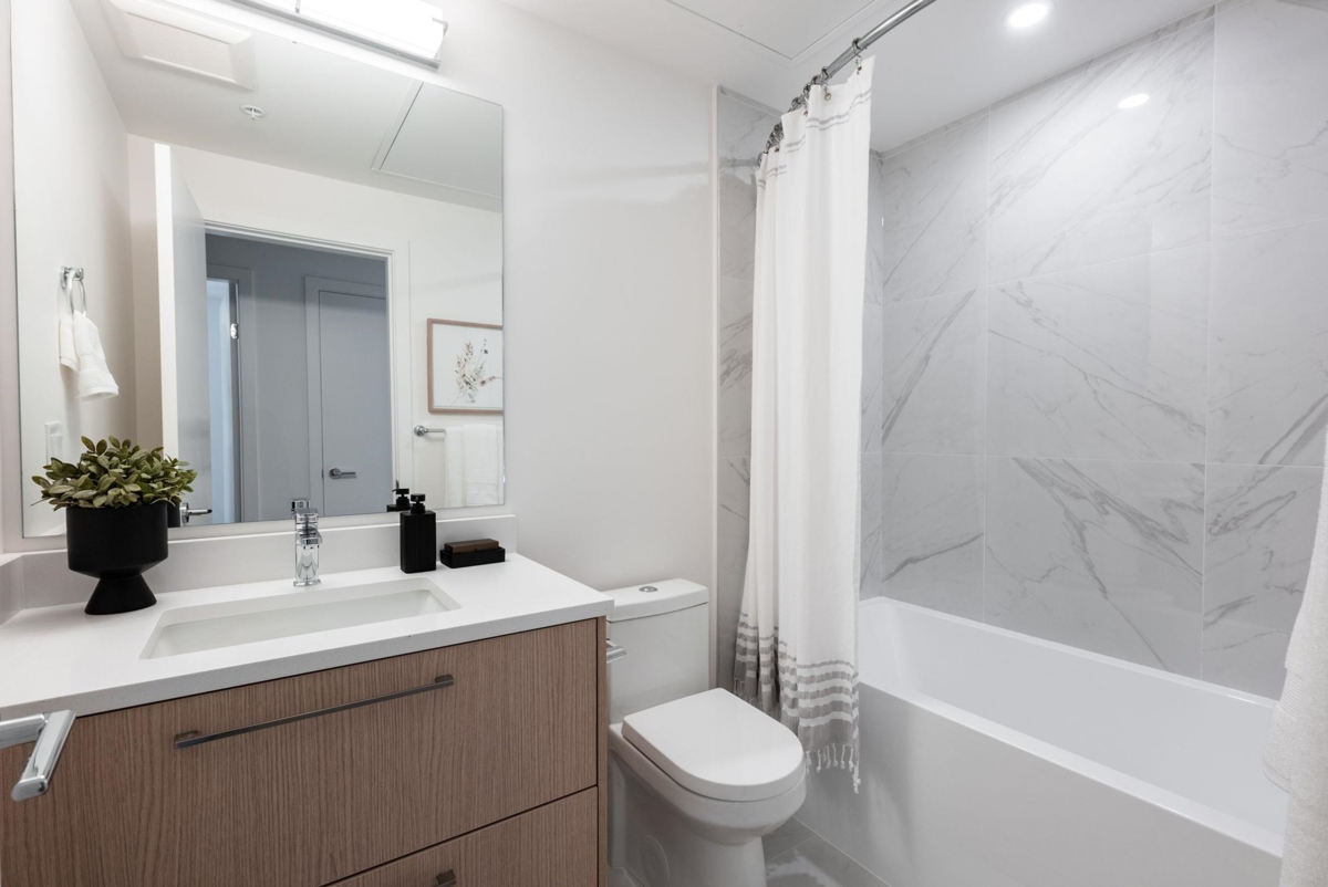 Entry Foyer Photo of 507 150 James Road, Port Moody, BC