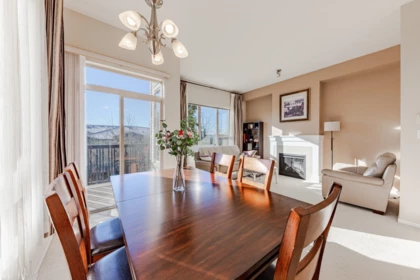 Primary Bedroom Photo of 3 3065 Dayanee Springs Boulevard, Coquitlam, BC