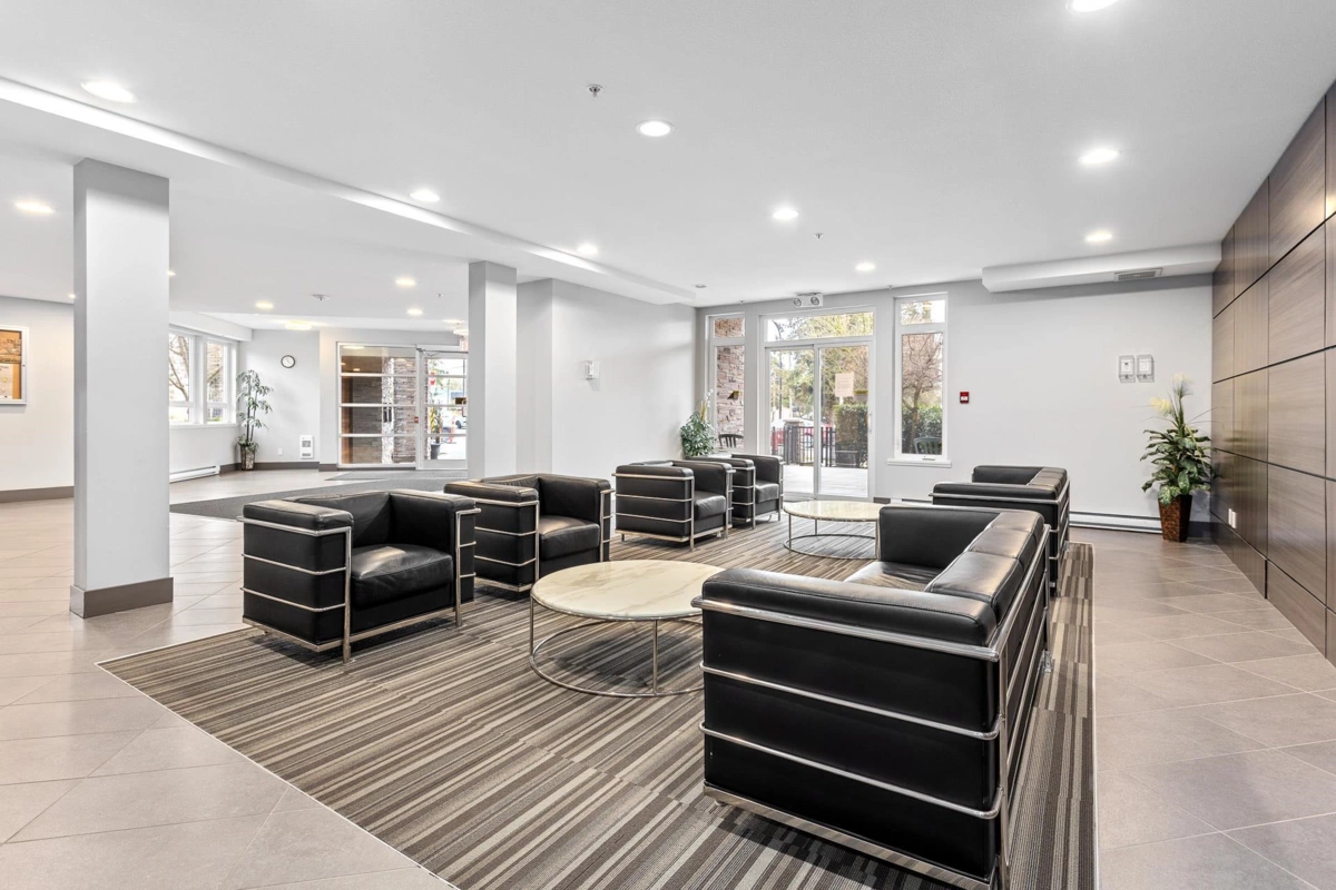 Family Room Photo of 315 12075 Edge Street, Maple Ridge, BC