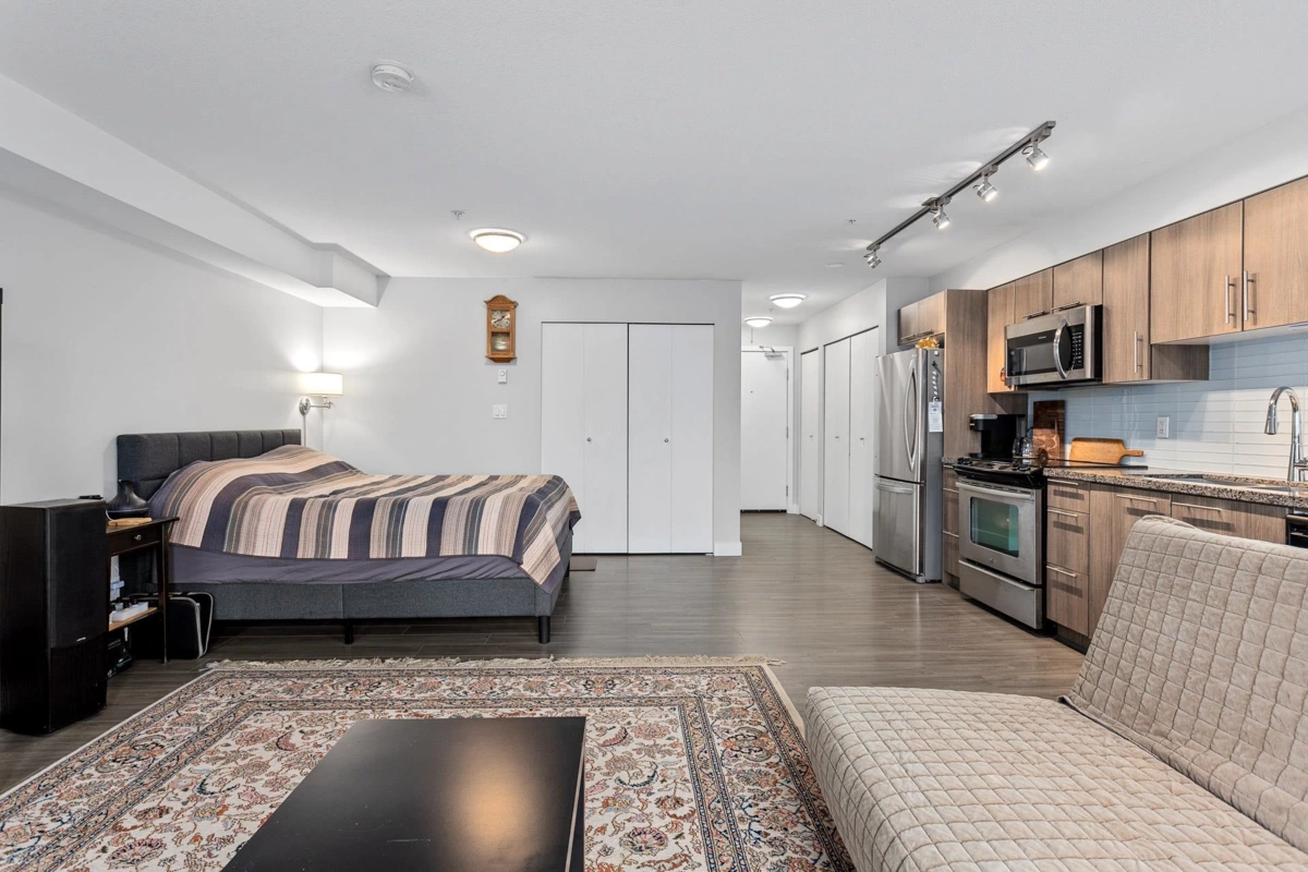 Powder Room Photo of 315 12075 Edge Street, Maple Ridge, BC