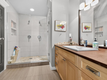 Powder Room Photo of 1052 Corona Crescent, Coquitlam, BC