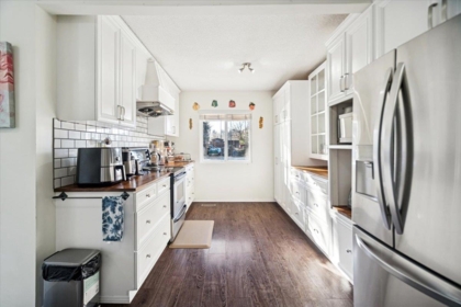 Pantry Photo of 21339 Dewdney Trunk Road, Maple Ridge, BC
