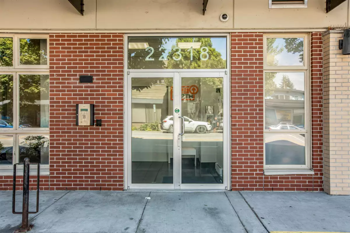Staircase Photo of 604 22318 Lougheed Highway, Maple Ridge, BC