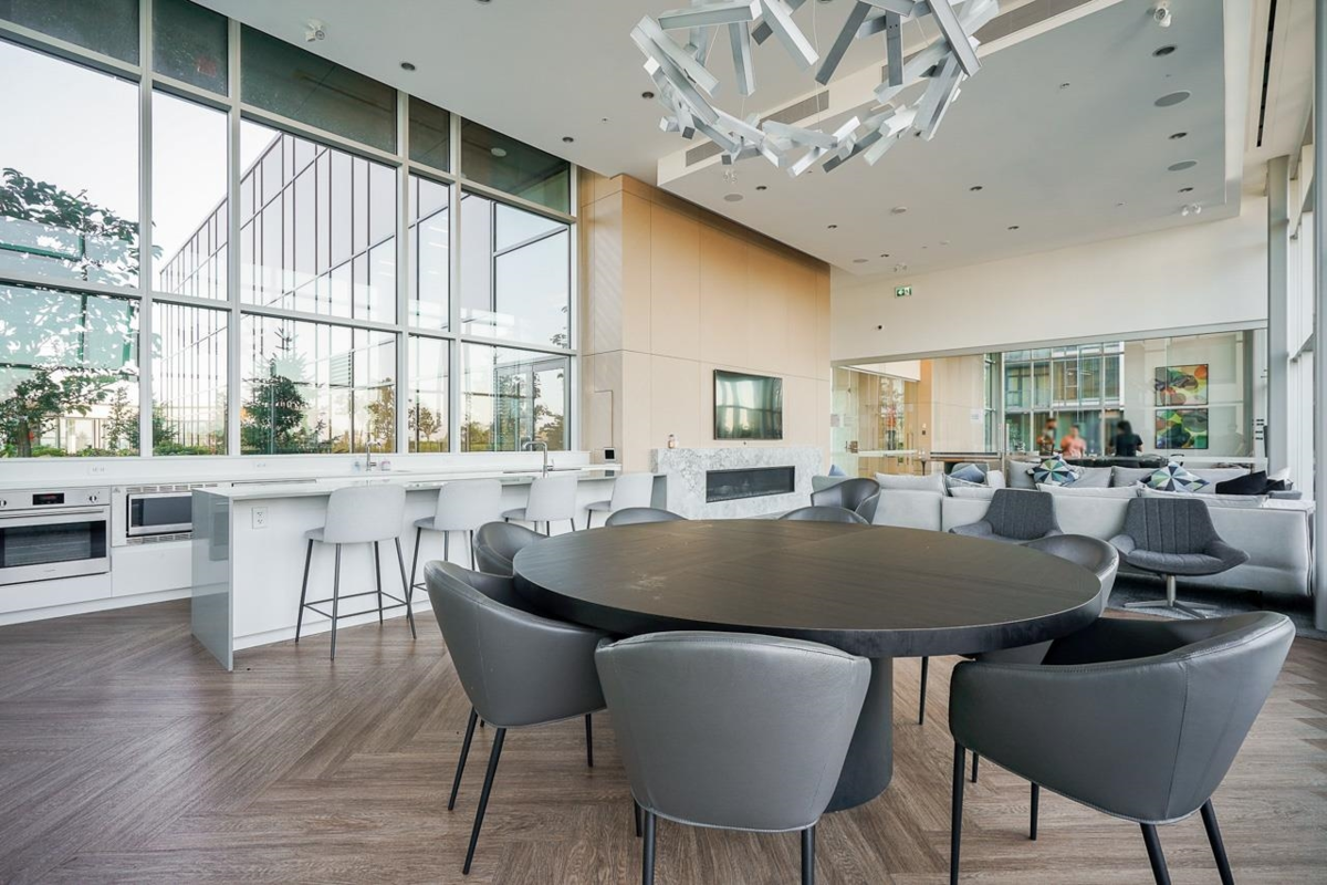 Hot Tub / Spa Photo of 2506 7388 Kingsway, Burnaby, BC