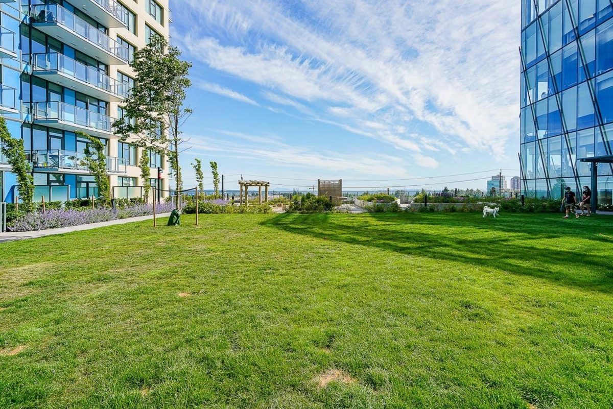 Outdoor Kitchen Photo of 2506 7388 Kingsway, Burnaby, BC