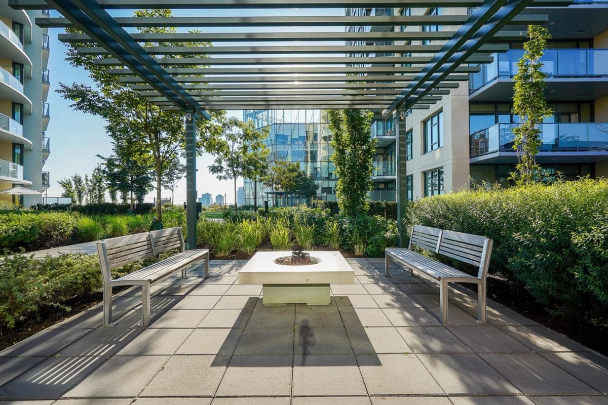 Swimming Pool Photo of 2506 7388 Kingsway, Burnaby, BC