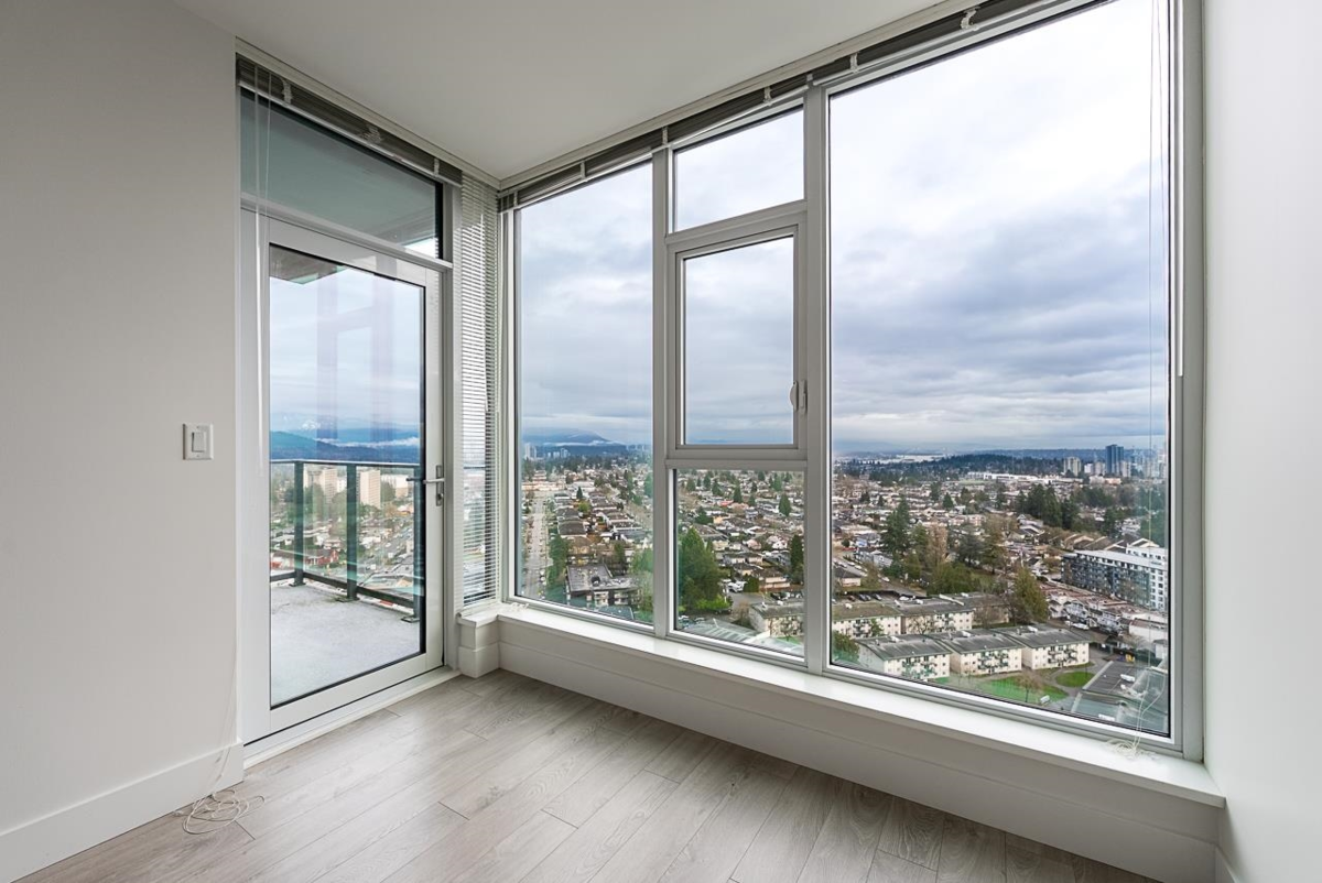 Walk-In Closet Photo of 2506 7388 Kingsway, Burnaby, BC