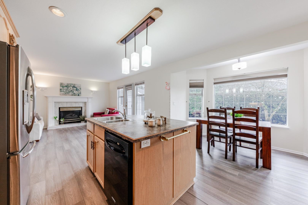 Bedroom 3 Photo of 5663 186a Street, Surrey, BC