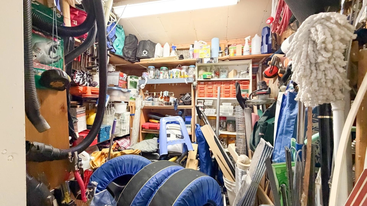 Hallway Photo of 7438 Echo Place, Vancouver, BC