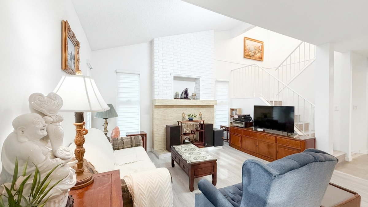 Living Room Photo of 7438 Echo Place, Vancouver, BC