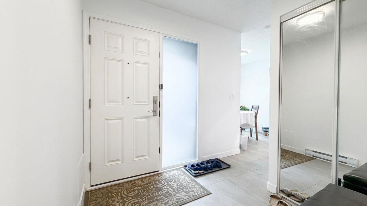 Staircase Photo of 7438 Echo Place, Vancouver, BC