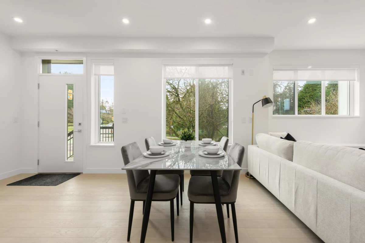 Dining Area Photo of 807 W 33rd Avenue, Vancouver, BC