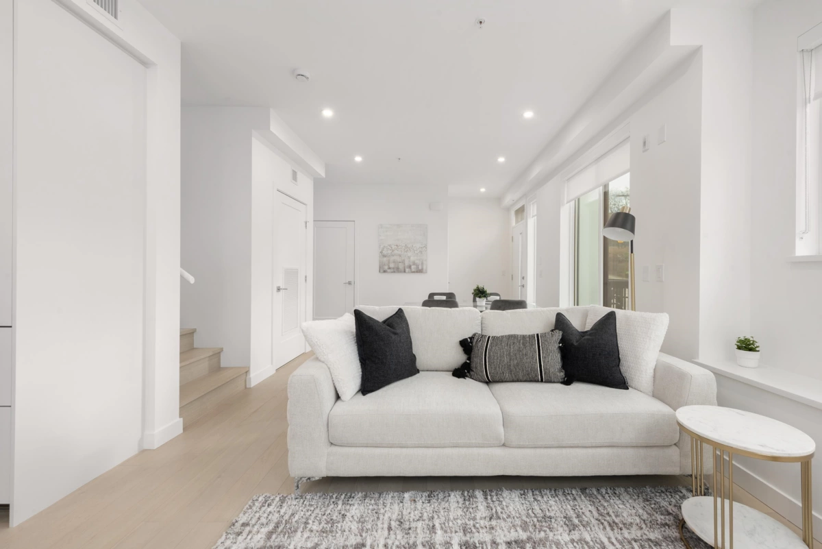 Primary Bedroom Photo of 807 W 33rd Avenue, Vancouver, BC