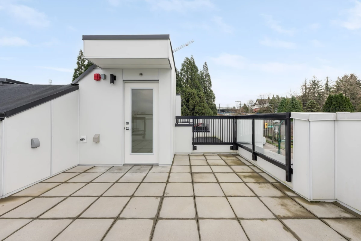 Street View Photo of 807 W 33rd Avenue, Vancouver, BC