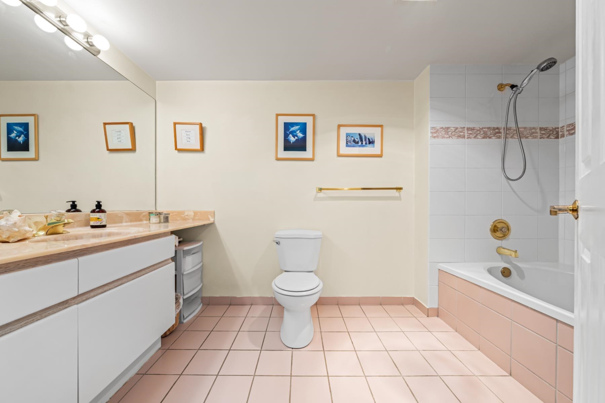 Bedroom 4 Photo of 502 1235 Quayside Drive, New Westminster, BC