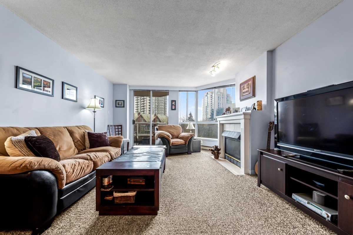 Living Room Photo of 502 1235 Quayside Drive, New Westminster, BC