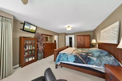 Laundry Room Photo of 10668 245b Street, Maple Ridge, BC