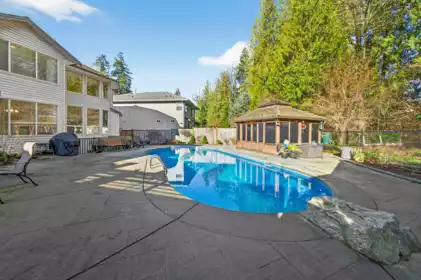 Outdoor Kitchen Photo of 10668 245b Street, Maple Ridge, BC