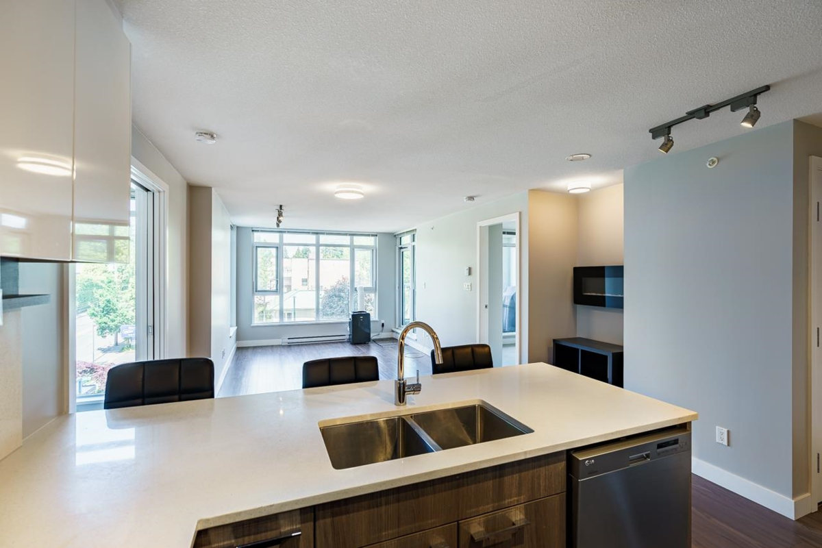 Pantry Photo of 505 958 Ridgeway Avenue, Coquitlam, BC