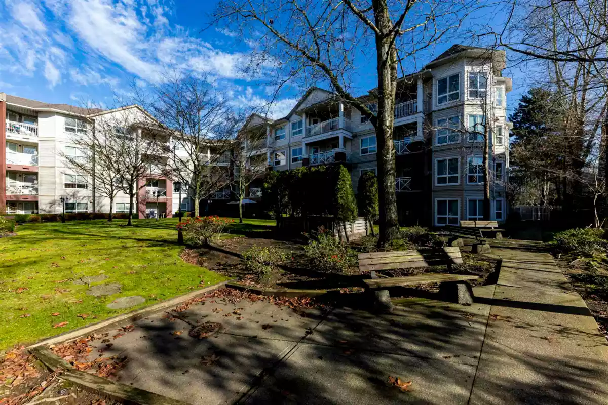 Backyard Photo of 118 8068 120a Street, Surrey, BC
