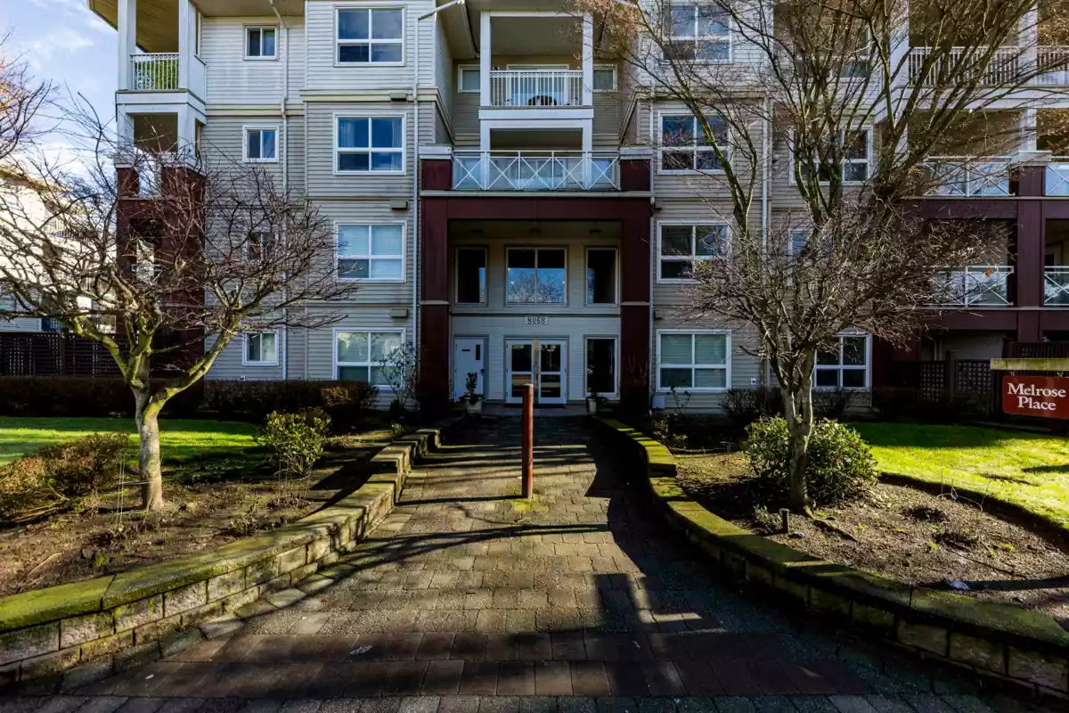 Community Amenities Photo (Clubhouse) of 118 8068 120a Street, Surrey, BC