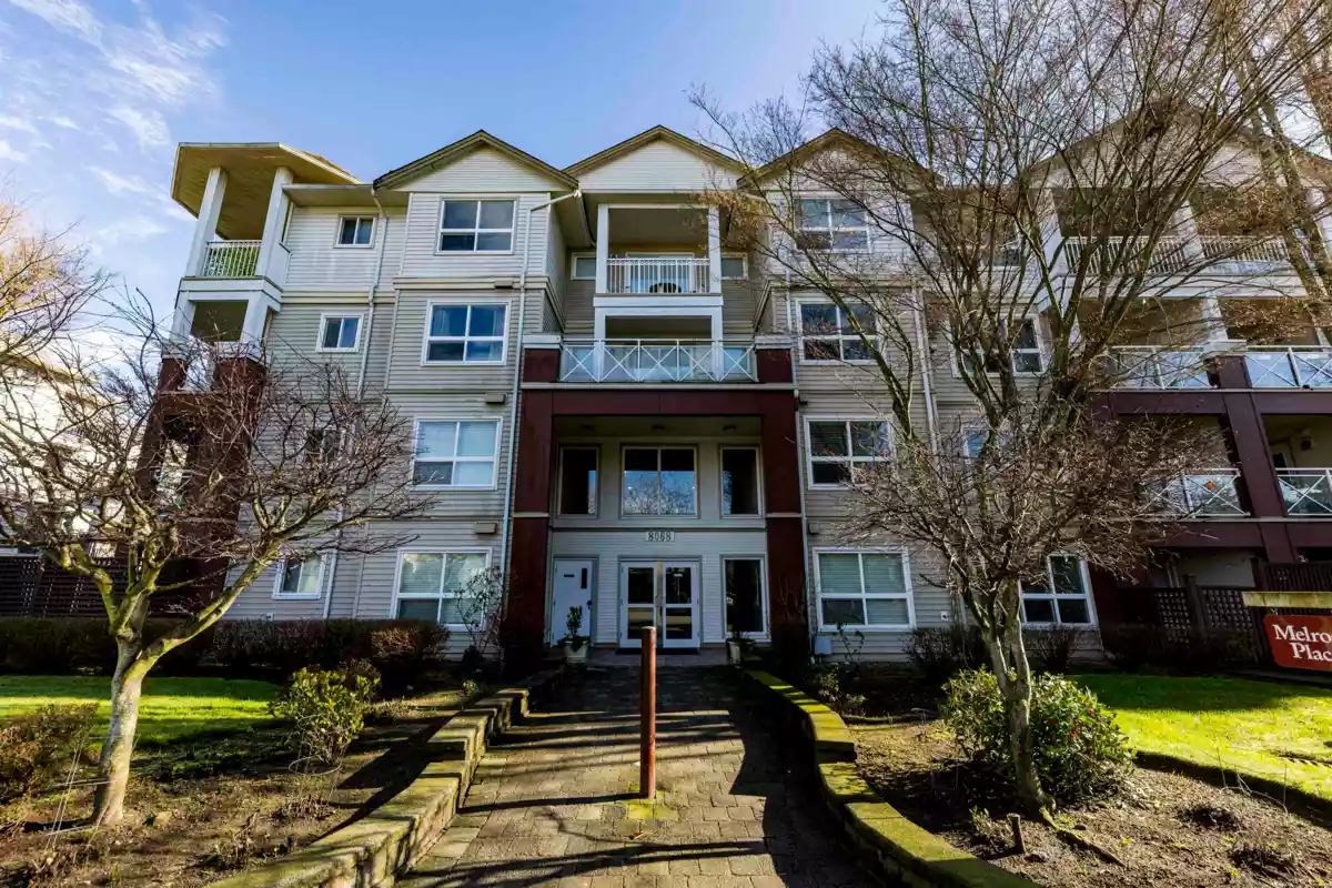Fitness Center Photo Near 118 8068 120a Street, Surrey, BC