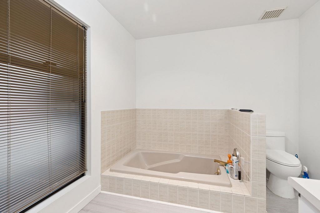 Basement Recreation Room Photo of 6626 Turnberry Crescent, Vancouver, BC