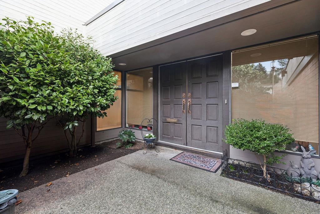 Exterior Rear Photo of 6626 Turnberry Crescent, Vancouver, BC