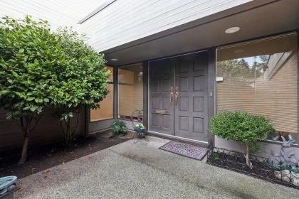 Hallway Photo of 6626 Turnberry Crescent, Vancouver, BC