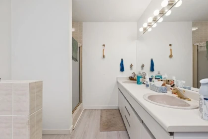 Powder Room Photo of 6626 Turnberry Crescent, Vancouver, BC