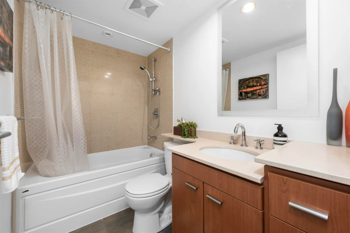 Guest Bathroom Photo of 2105 455 Beach Crescent, Vancouver, BC