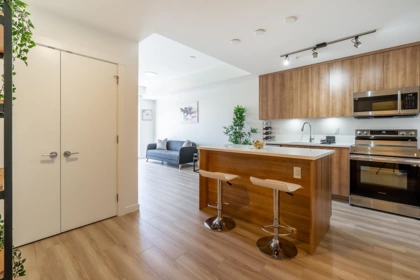 305 5420 208 Street, Langley, BC, Langley — Apartment/Condo for sale