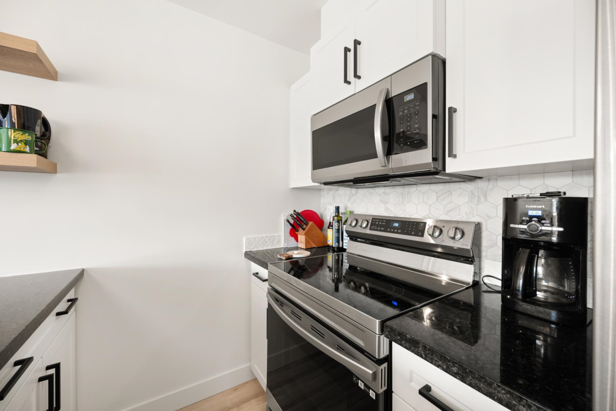 Breakfast Nook Photo of 308 19774 56 Avenue, Langley, BC