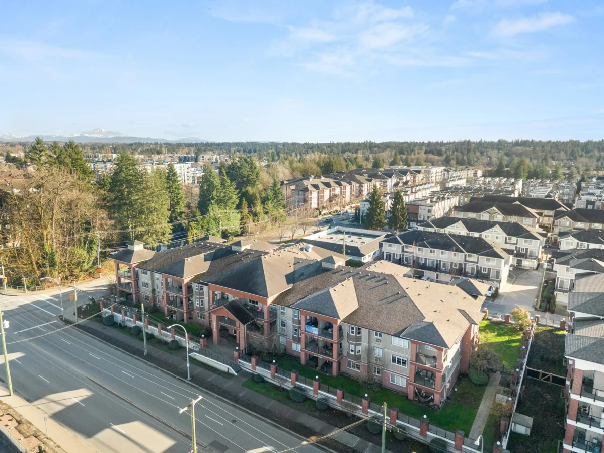 Swimming Pool Photo of 308 19774 56 Avenue, Langley, BC