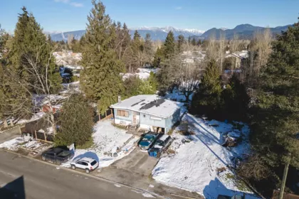 23311 118 Avenue, Maple Ridge, BC